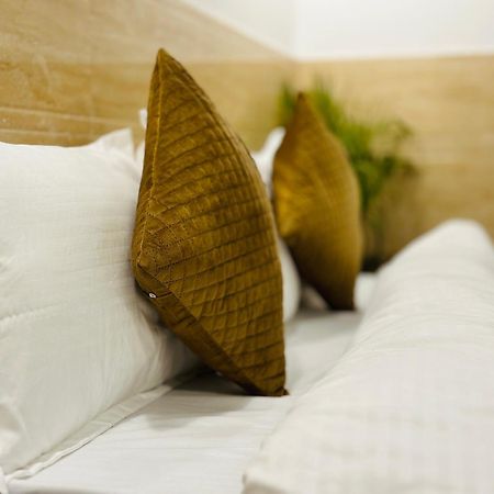 Hotel Relax In - Noida Sector 18 Exterior foto